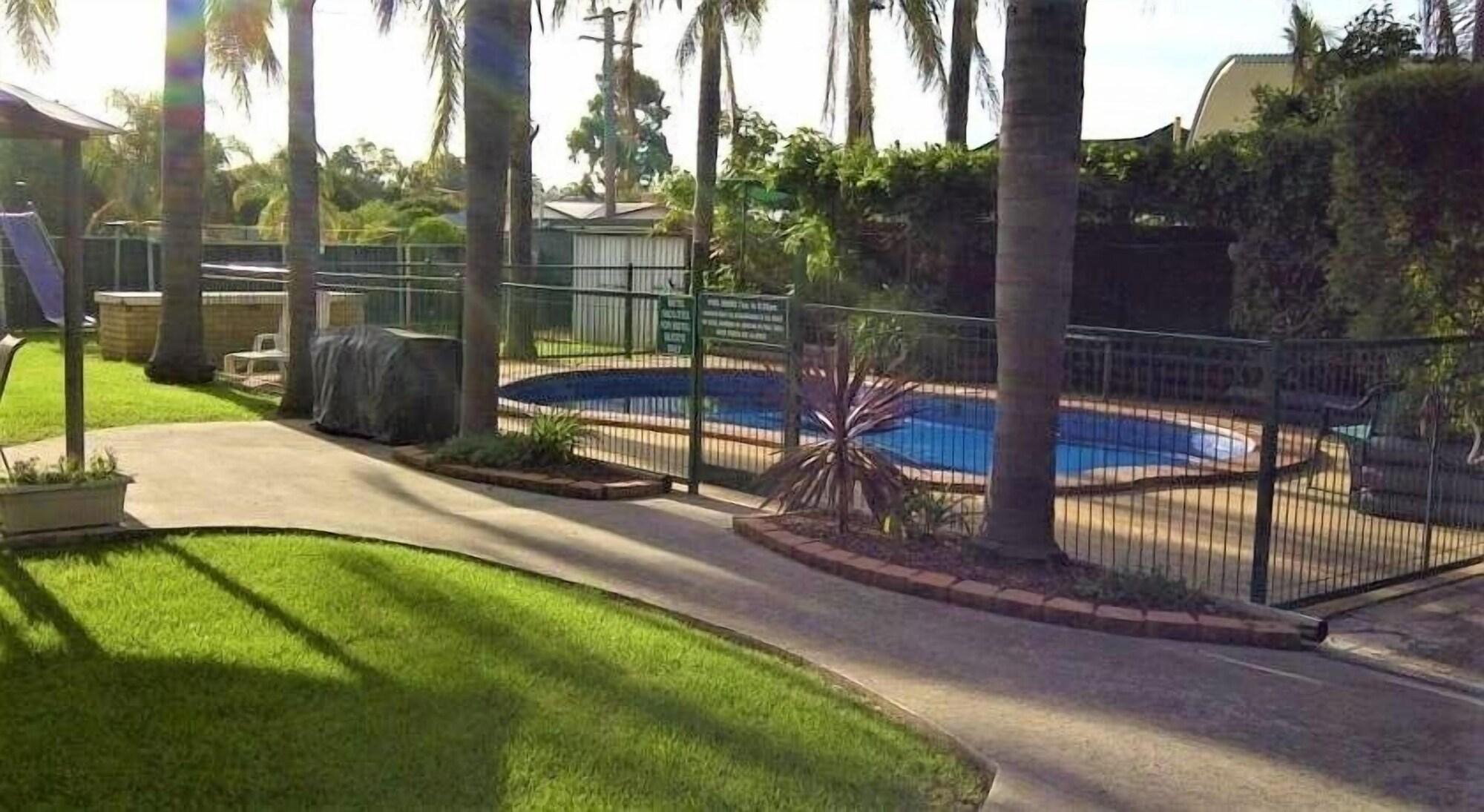 Tamworth Central Motel Экстерьер фото